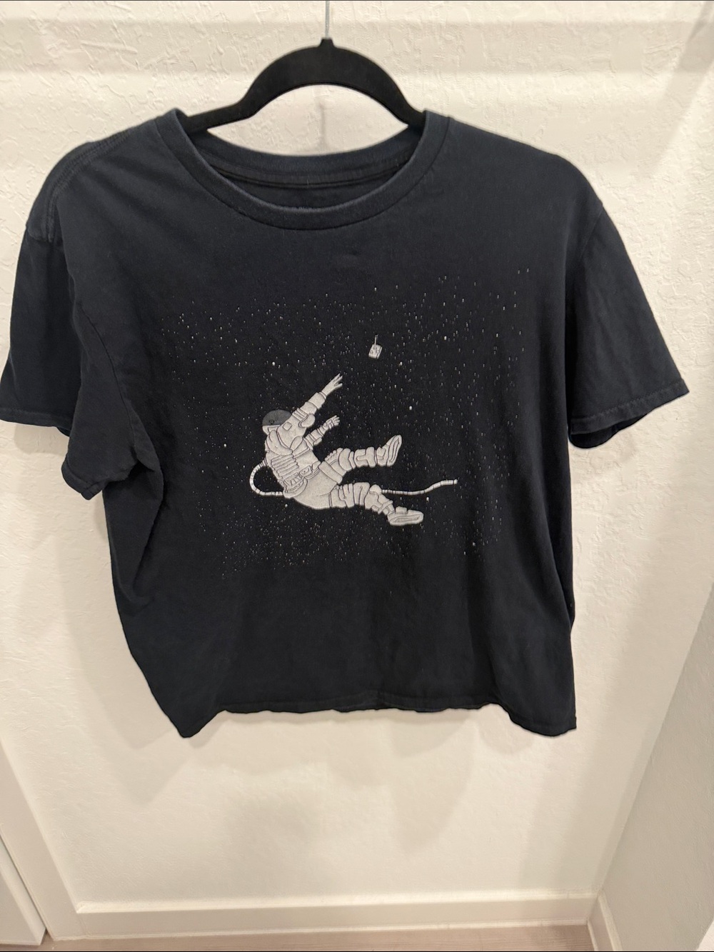 Juanes Astronaut Space Graphic Tee Black Size L